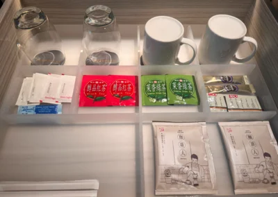 Complimentary tea and coffee station inside guest room at Courtyard Taipei Downtown.